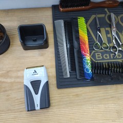 Шейвер ANDIS TS-2 для проработки контуров и бороды аккумуляторно-сетевой 10 W